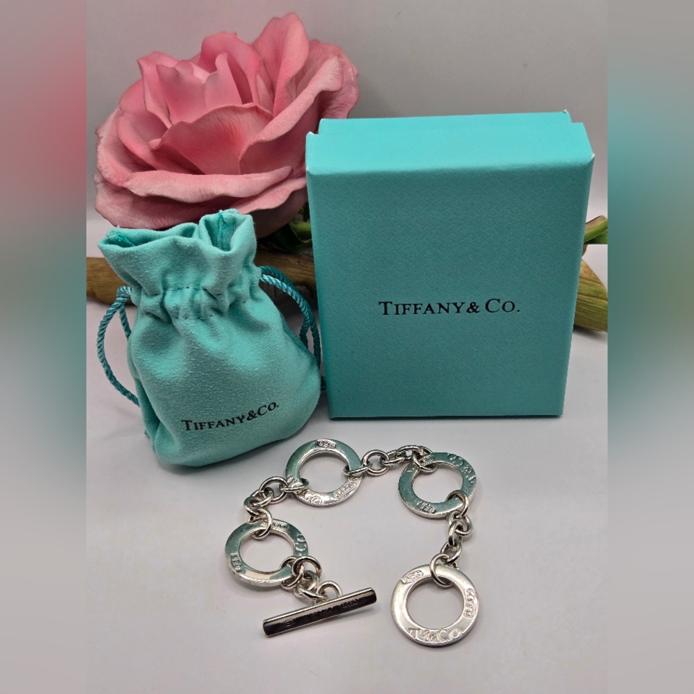 Tiffany & Co. 1837 Circles Clasp Toggle Bracelet